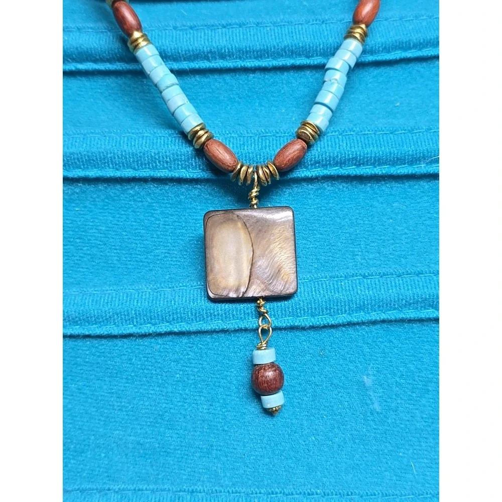 Faux Turquoise Beaded Necklace 17